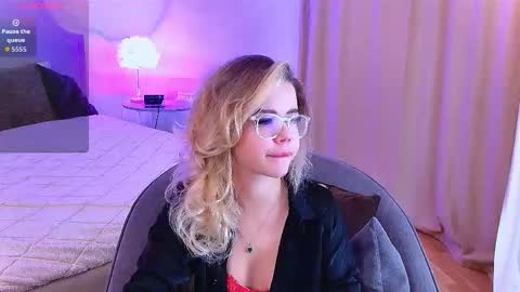 Rose online show from 09/29/25, 05:34