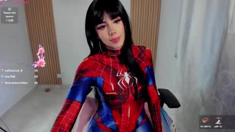 lily help me to collect more cosplay online show from 02/02/25, 03:21