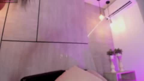 Snapshot of lilyrousse_ chatting on 03/09/26, 07:29 online show from 03/09/26, 07:29