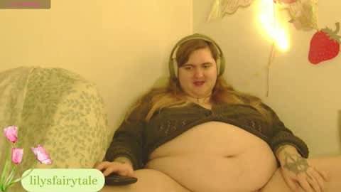 Snapshot of lilysfairytale chatting on 03/14/26, 12:54 lily belle online show from 03/14/26, 12:54