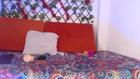 lilyspringfu online show from 10/02/25, 02:24