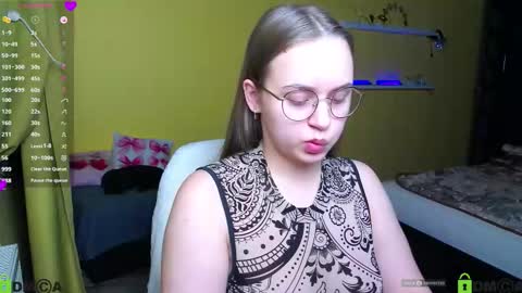 Lily online show from 01/08/26, 05:59