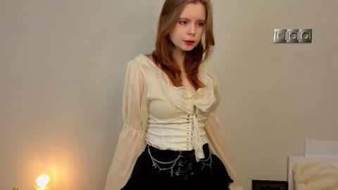 Snapshot of lilytways chatting on 02/07/26, 04:33 Julie online show from 02/07/26, 04:33