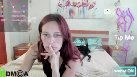 Snapshot of lilyviolet7 chatting on 06/09/26, 08:04 Hi Im Lily online show from 06/09/26, 08:04
