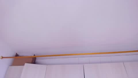 lilywhitee1 online show from 03/25/26, 04:40