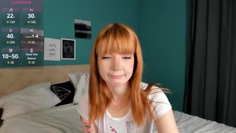 Snapshot of lina_blueeyed chatting on 10/03/25, 09:17 Lina blueeyed    GMT3 1100-1700 Mon Wed Thu Sat Sun online show from 10/03/25, 09:17