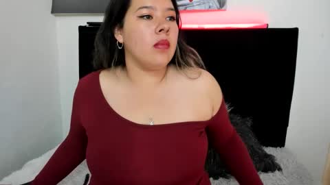 Snapshot of lina_browm chatting on 05/19/26, 04:46 Lina Browm online show from 05/19/26, 04:46