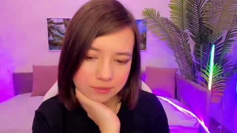 Lina online show from 02/16/25, 01:58