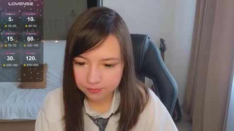 Lina online show from 10/21/25, 03:51