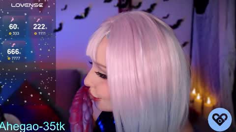 Snapshot of lina_diva chatting on 11/05/25, 09:59 Hey im Lina Ur cosplay waifu online show from 11/05/25, 09:59