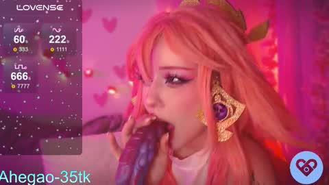 Snapshot of lina_diva chatting on 03/17/26, 06:11 Hey im Lina Ur cosplay waifu online show from 03/17/26, 06:11