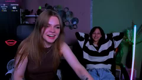 lina_fox12 online show from 10/07/25, 12:30