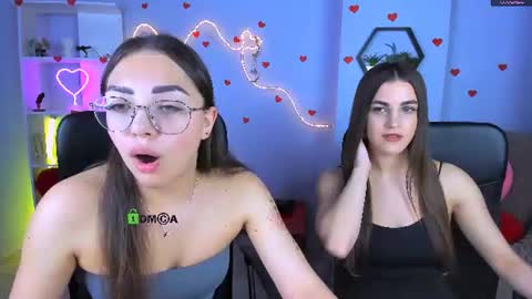 lina_fox12 online show from 06/11/26, 07:12