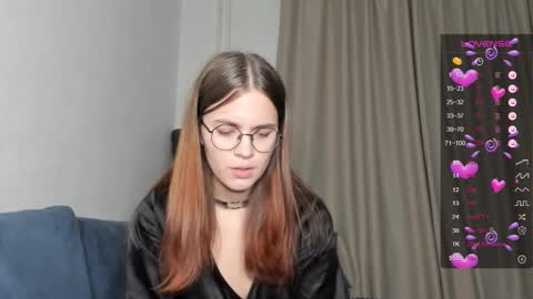 Snapshot of lina_hall chatting on 01/09/25, 12:30 lina hall online show from 01/09/25, 12:30