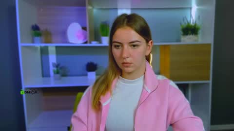 Snapshot of lina_moone chatting on 04/24/26, 07:11 lina_moone online show from 04/24/26, 07:11