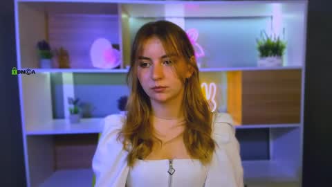 Snapshot of lina_moone chatting on 04/25/26, 09:34 lina_moone online show from 04/25/26, 09:34