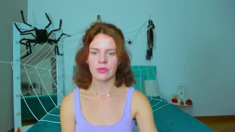 Snapshot of lina_muse_ chatting on 10/23/25, 12:04 lina_muse_ online show from 10/23/25, 12:04