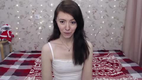 Lina Rouge online show from 12/28/24, 12:03