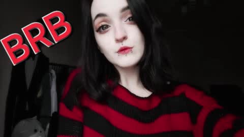 Lina 3  1715622743 online show from 01/03/25, 04:48