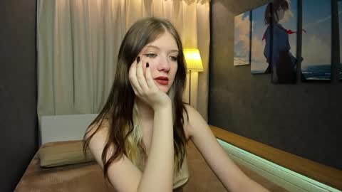 Lina online show from 01/17/25, 09:06