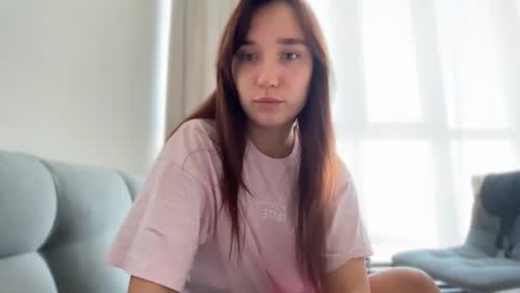 Snapshot of linabbb chatting on 09/27/25, 07:02 Lina online show from 09/27/25, 07:02