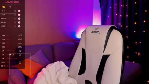 Lina online show from 01/18/26, 08:51