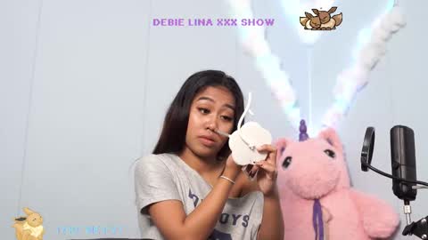 LinaDebie online show from 09/25/25, 10:46