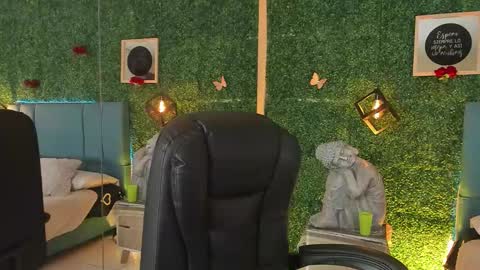 Lina  online show from 02/20/26, 11:43