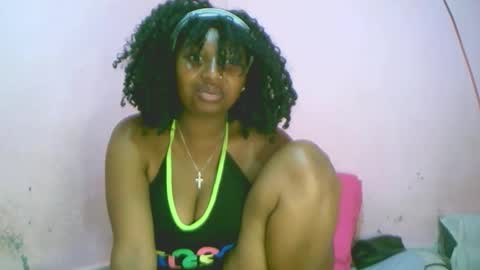 Snapshot of linah1123 chatting on 10/08/25, 11:24 linah1123 online show from 10/08/25, 11:24