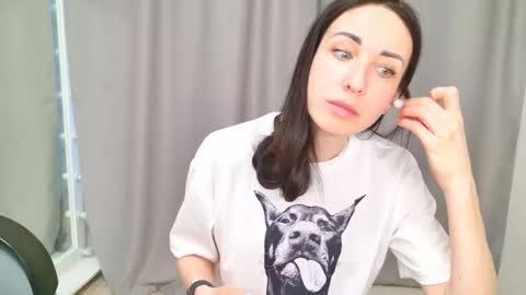 Snapshot of linalivee chatting on 04/11/26, 10:41 LinaLivee online show from 04/11/26, 10:41