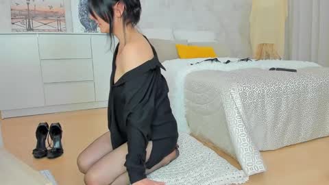 Snapshot of linapearl chatting on 02/05/25, 11:12 Lina Fanslymysensualworld online show from 02/05/25, 11:12