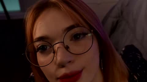 Snapshot of linavelle chatting on 04/28/26, 02:21 LinaVelle online show from 04/28/26, 02:21