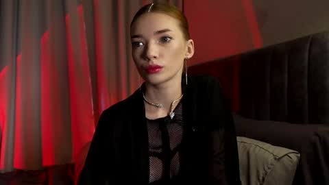 Snapshot of linavelle chatting on 05/12/26, 01:58 LinaVelle online show from 05/12/26, 01:58