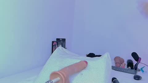 LINAY And VALENTINA - INSTAGRAM LINAY MVP online show from 03/05/25, 04:35