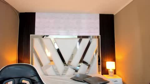  Linda  online show from 01/17/26, 06:22