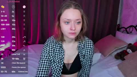 Snapshot of linda__bryant chatting on 01/10/25, 01:10 Linda GMT2 Mon Tu Fri Sa Su 0300am-1000 am online show from 01/10/25, 01:10