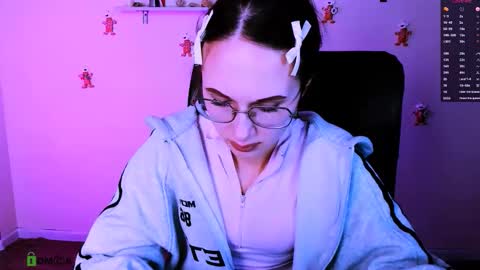 Linda  online show from 01/18/26, 09:18