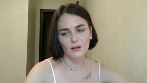 Linda online show from 06/10/26, 08:08