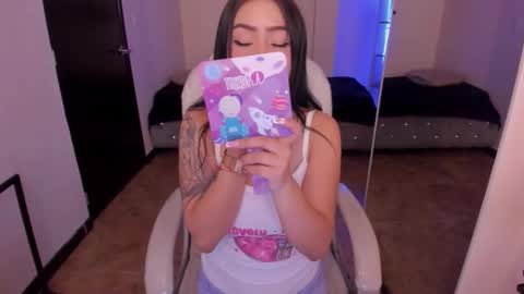 Snapshot of linda_milleer_ chatting on 10/09/25, 09:02 Lindaa maria  online show from 10/09/25, 09:02