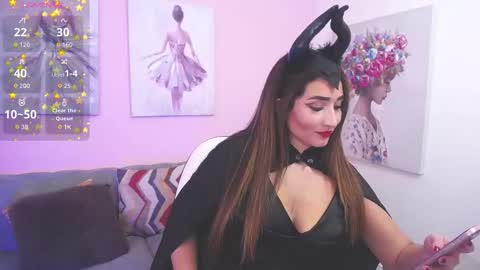Maria Paula online show from 10/29/25, 12:51