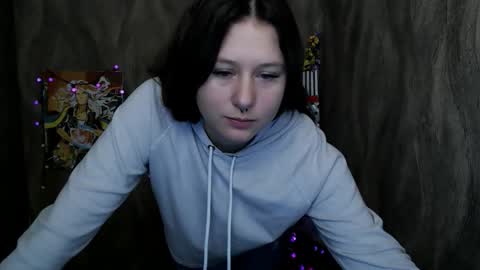 Snapshot of linda_s_ chatting on 11/05/25, 11:10 Linda online show from 11/05/25, 11:10