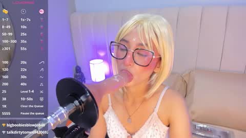 linda_sofi__ online show from 03/06/25, 03:35