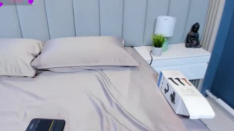 Snapshot of linda_sofi__ chatting on 03/08/26, 09:18 linda_sofi__ online show from 03/08/26, 09:18