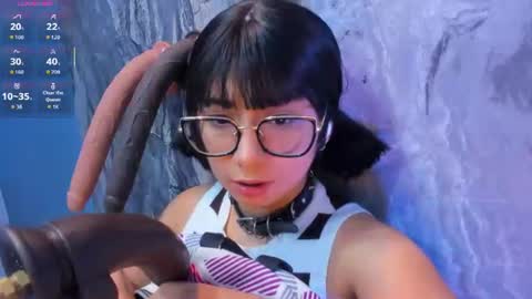 Snapshot of linda_sofi__ chatting on 07/15/26, 08:25 linda_sofi__ online show from 07/15/26, 08:25