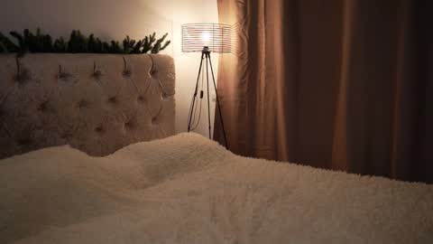 Snapshot of linda_warners chatting on 02/10/25, 08:10 Call me Linda online show from 02/10/25, 08:10