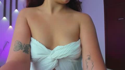 L I N D A online show from 03/02/26, 07:10