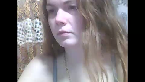 Snapshot of lindaahskysx chatting on 01/12/26, 10:15 LindaAhSkysX online show from 01/12/26, 10:15