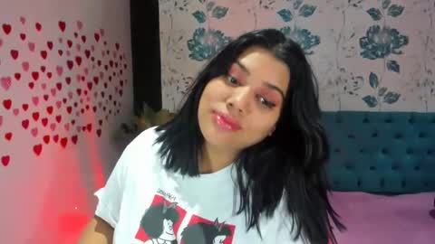    online show from 02/02/25, 03:49