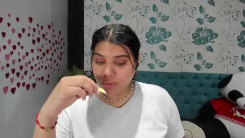    online show from 02/20/25, 03:41