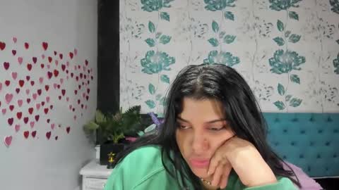    online show from 03/11/25, 07:36